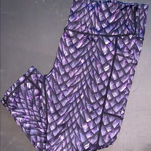 CVG - Dragon Capris w/pockets